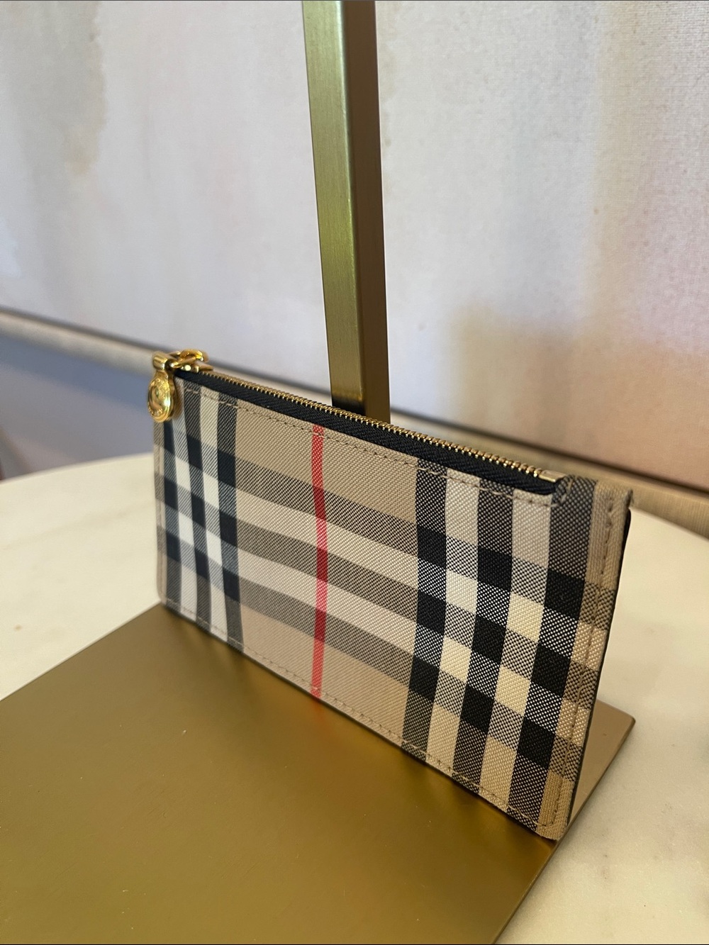 Burberry Vintage Plaid & Leather Zip Card Holder with Gold Hardware - Picture 2 of 5